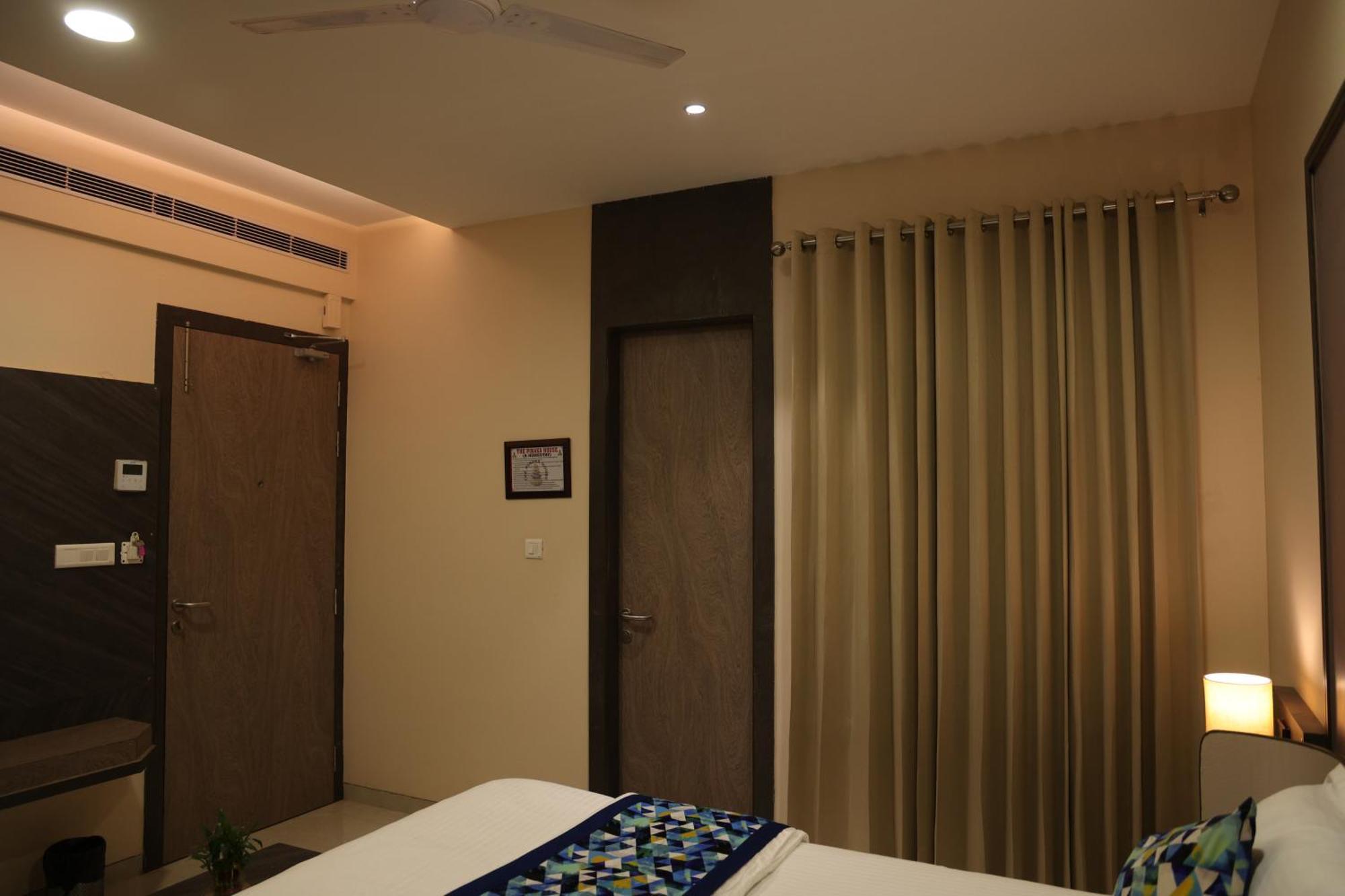 Hotel Pinaka Inn Lucknow Exterior foto