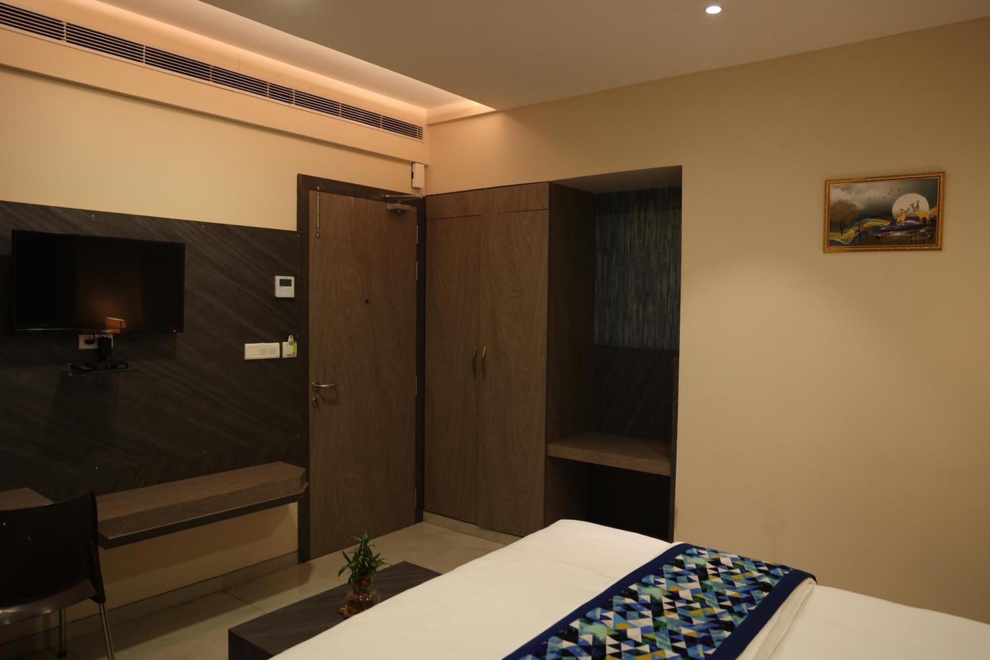 Hotel Pinaka Inn Lucknow Exterior foto