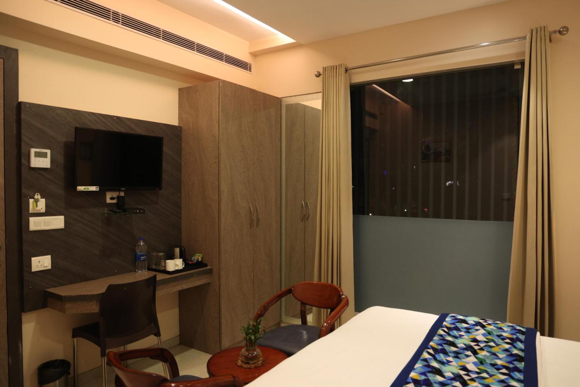Hotel Pinaka Inn Lucknow Exterior foto